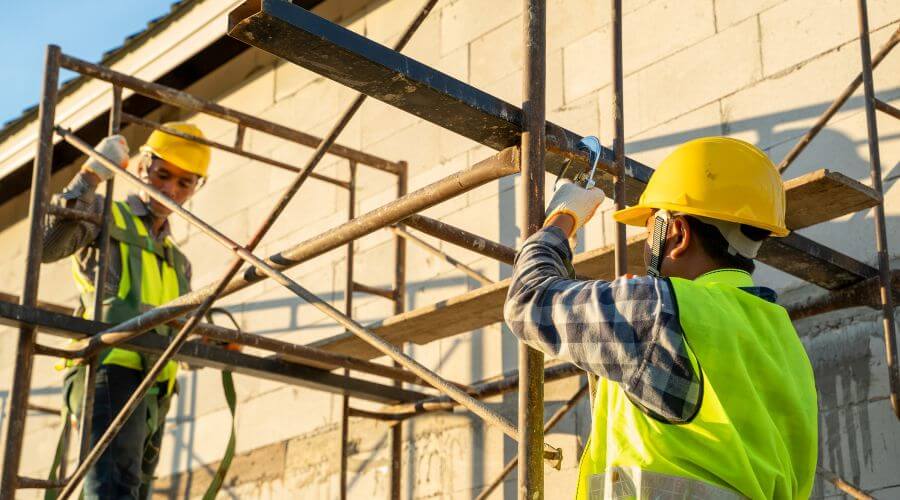 Professional gutter cleaning in Sigel, PA